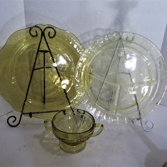 FEDERAL DEPRESSION GLASS 1 DIVIDED PLATE, 1 PLATE,  1 BOUILLON SOUP BOWL ANTIQUE - Picture 5 of 9